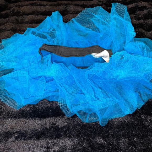 Tutu - Picture 2 of 2